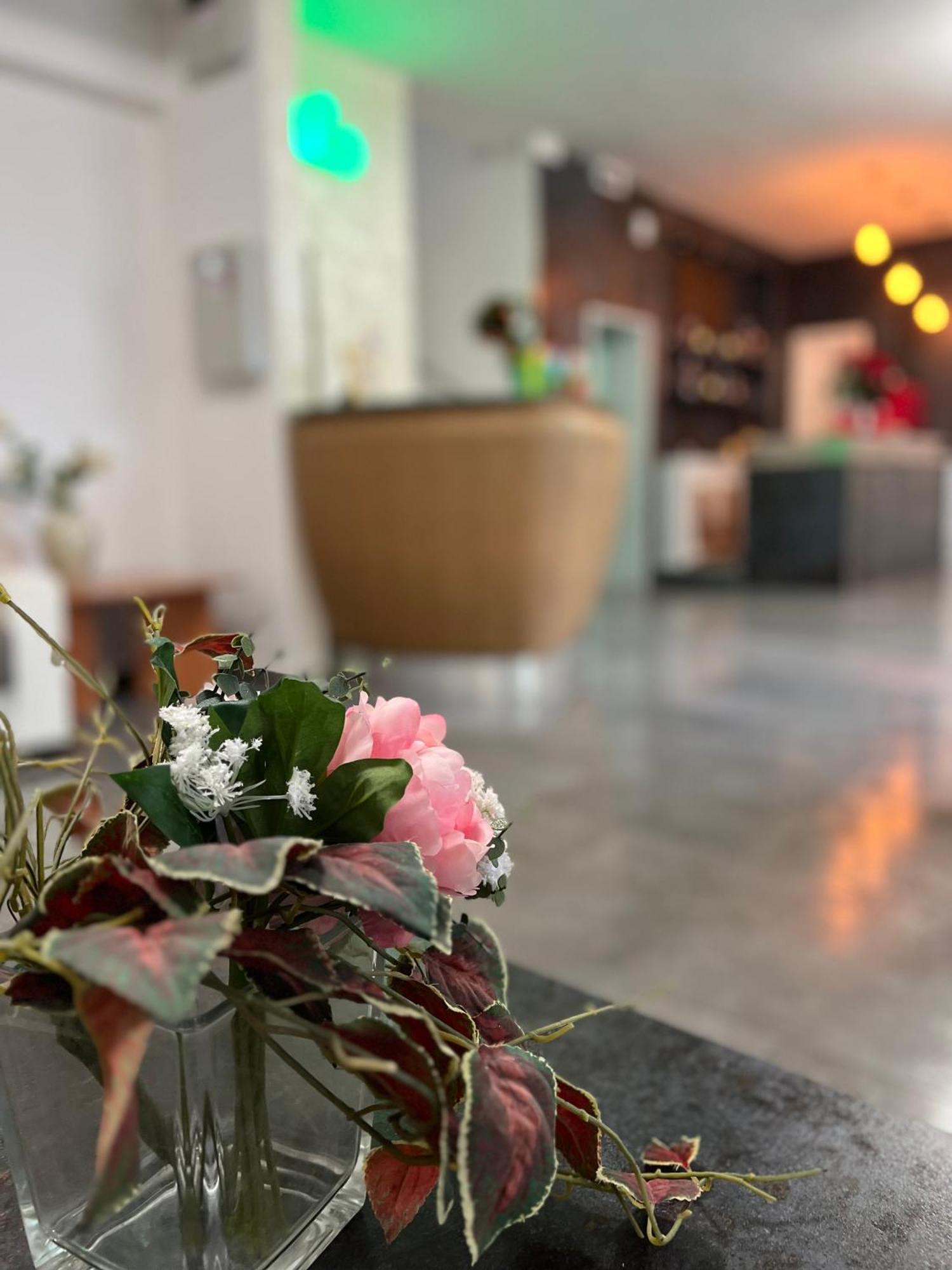 Hotel Miro Rimini Extérieur photo